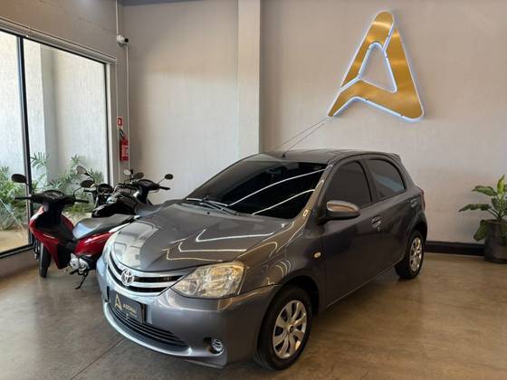 TOYOTA ETIOS 1.5 XS 16V FLEX 4P MANUAL